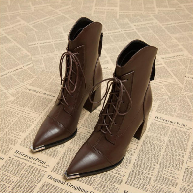 Women'S Fashion Trends 2025 - Dames Enkellaarsjes Mode Puntschoen Hoge Hakken