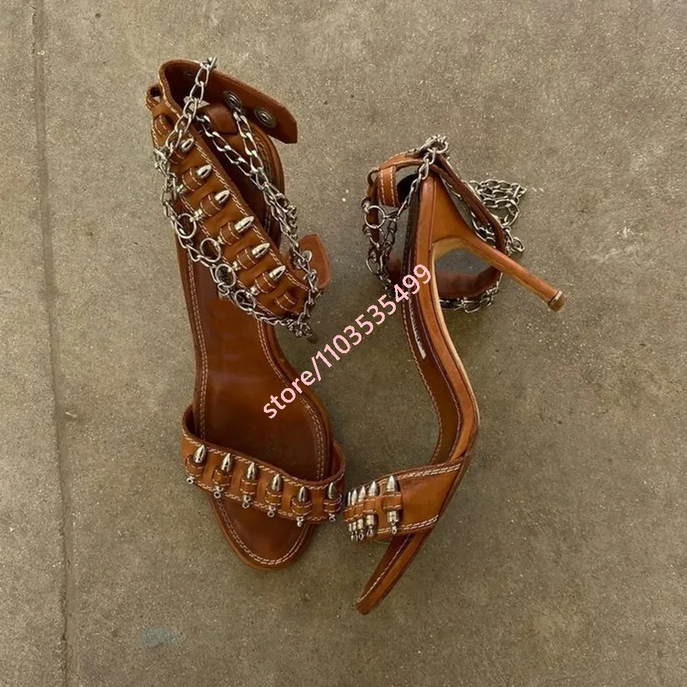Nieuwe Catwalk Bullet Chain Ro - Women'S Fashion Trends 2025 recensie en prijs