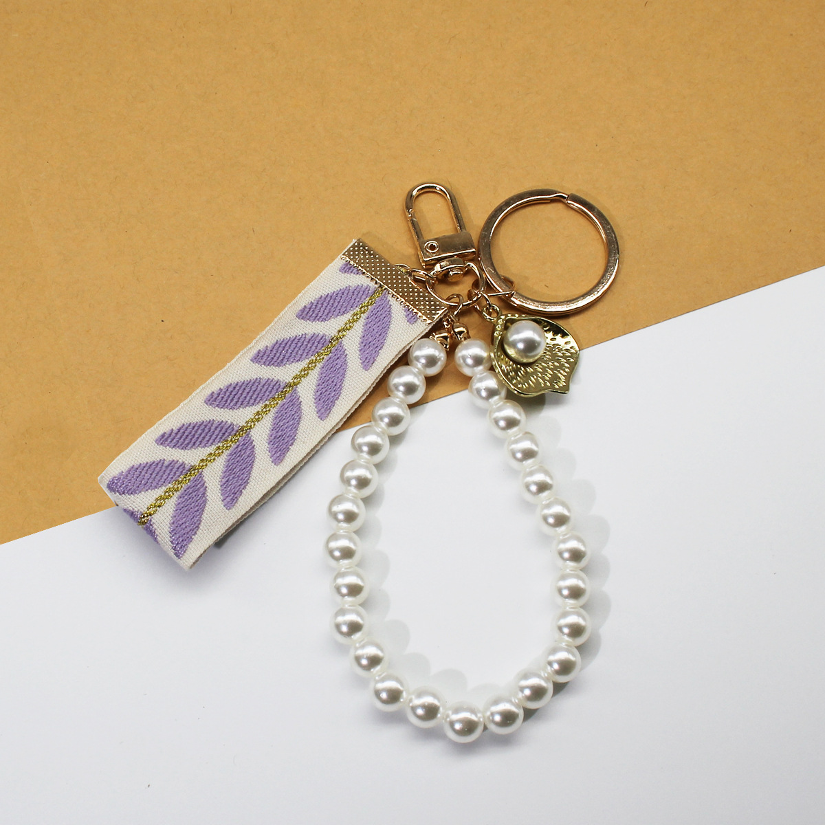 Sleutelhanger van frisse stof  - Women'S Ysl Fashion recensie en prijs