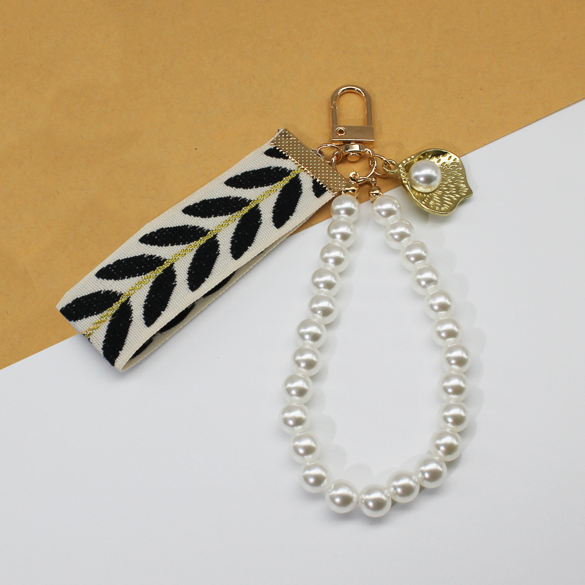 Sleutelhanger van frisse stof  - Women'S Ysl Fashion recensie en prijs