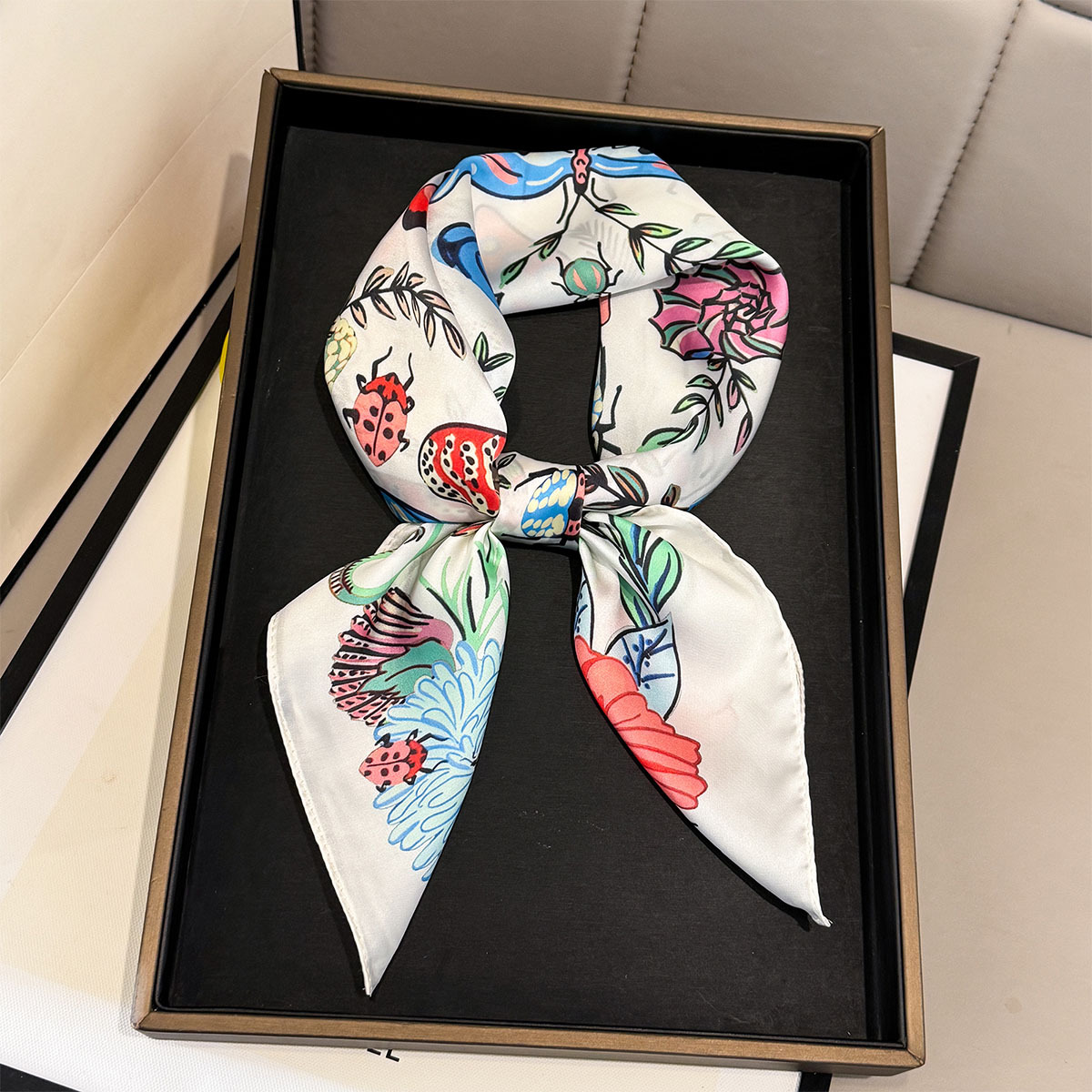 2026 Nieuwe Vlinder Print Zijd - Women Fashion Necktie recensie en prijs