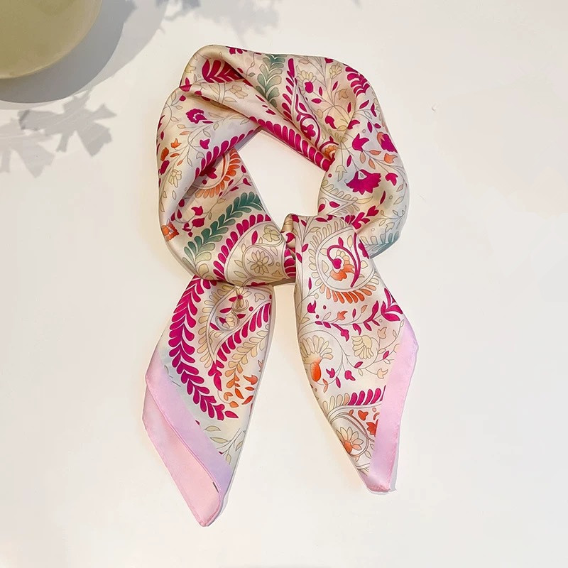 70 cm Hijab Luxe Zijden Vierka - Women Fashion Necktie recensie en prijs